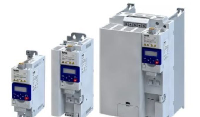 Top Features of ECSEE012C4B LENZE